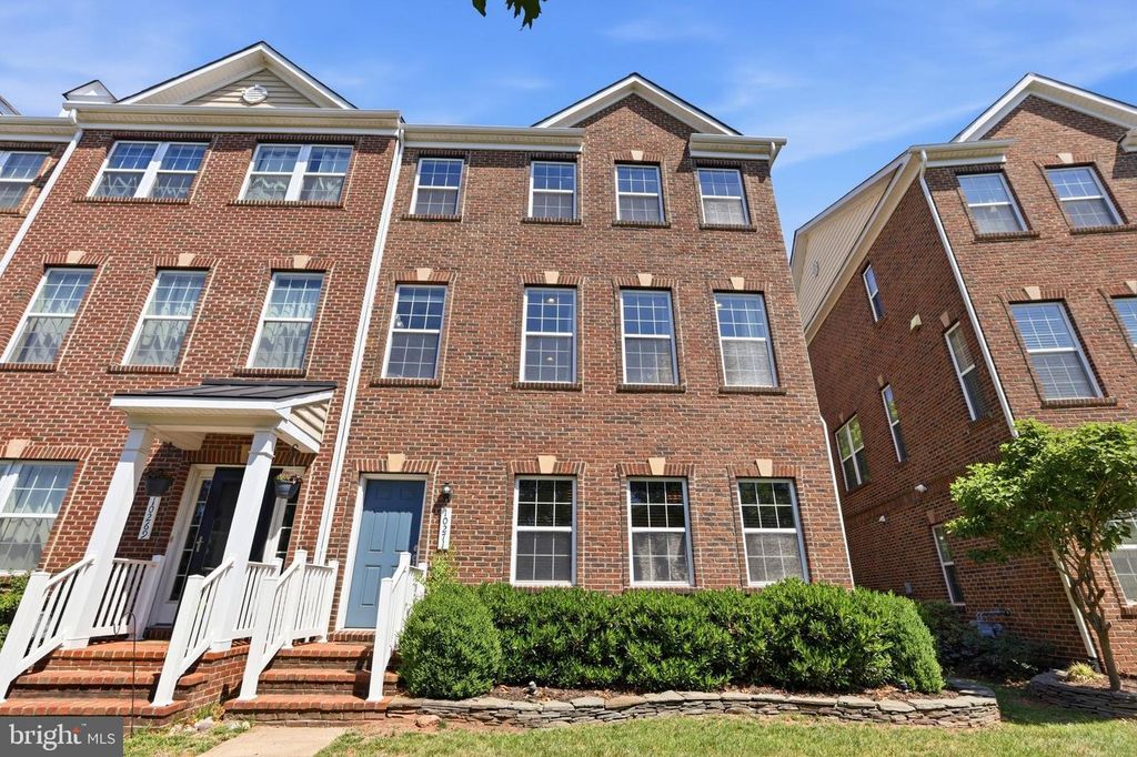 10271 HASTINGS DR, Manassas, VA 20110