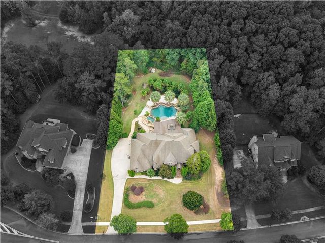 105 Whitestone Drive, Mcdonough, GA 30253