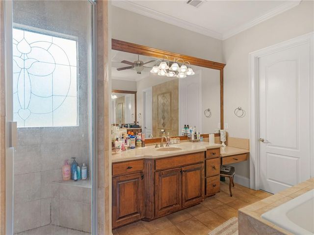 105 Whitestone Drive, Mcdonough, GA 30253