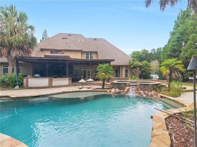 105 Whitestone Drive, Mcdonough, GA 30253