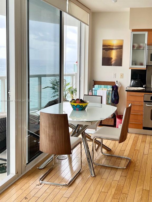 6365 Collins Ave 3609, Miami Beach, FL 33141