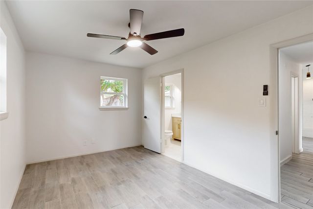 409 Fleming Drive, Hurst, TX 76053