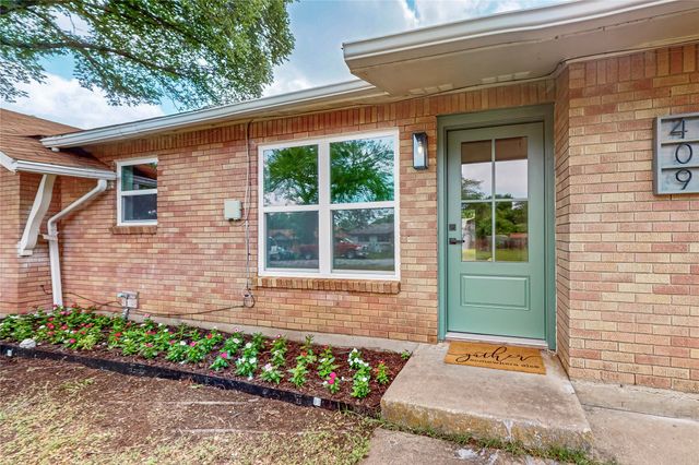 409 Fleming Drive, Hurst, TX 76053