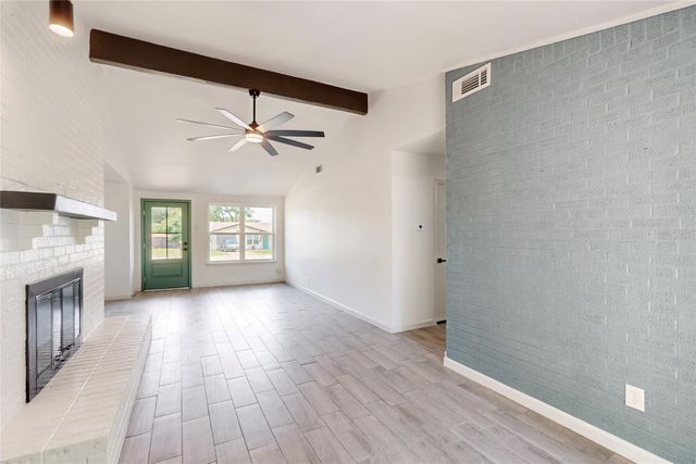 409 Fleming Drive, Hurst, TX 76053