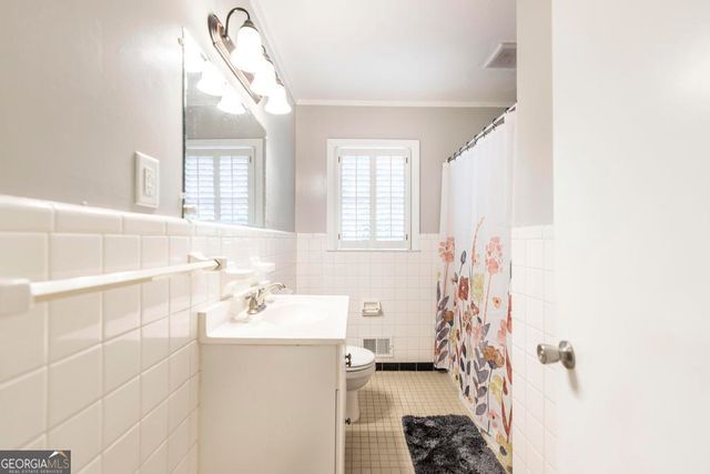 1834 Waverland Circle, Macon, GA 31211