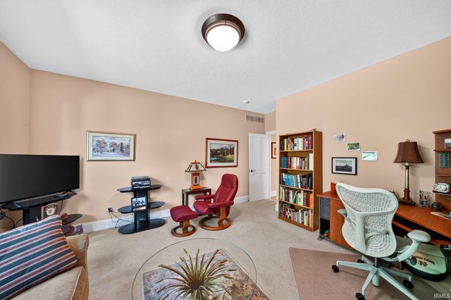 51640 Meadow Pond Drive, Granger, IN 46530