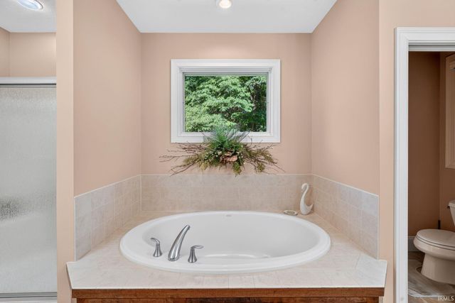 51640 Meadow Pond Drive, Granger, IN 46530