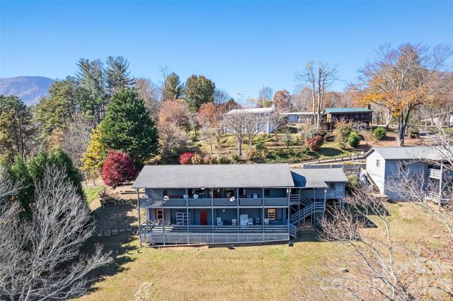 443 Cedarwood Drive, Waynesville, NC 28785