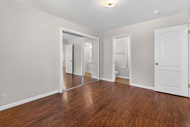 2011 Mangrum Ave, Sacramento, CA 95822