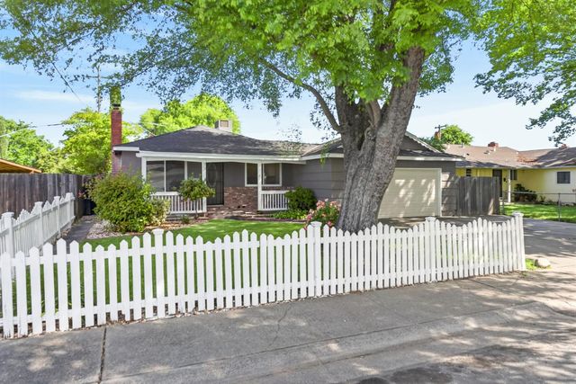 2011 Mangrum Ave, Sacramento, CA 95822