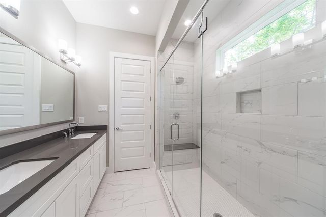 2149 Hoskins Drive, Houston, TX 77080