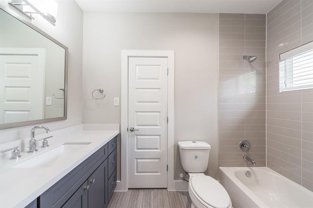 2149 Hoskins Drive, Houston, TX 77080