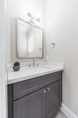 2149 Hoskins Drive, Houston, TX 77080