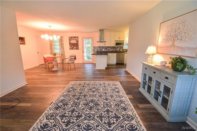 3304 28th, Northport, AL 35476