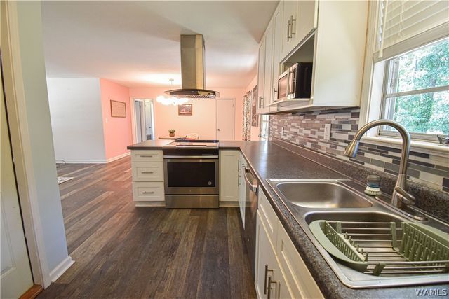 3304 28th, Northport, AL 35476