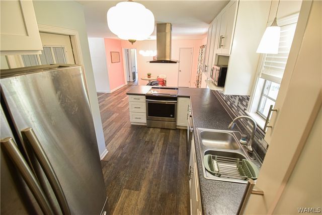 3304 28th, Northport, AL 35476