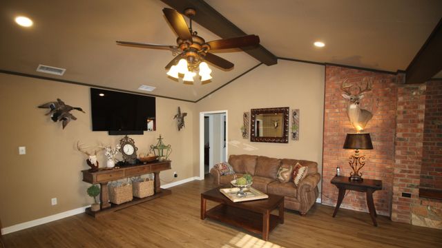 502 County Road 194, Ovalo, TX 79541