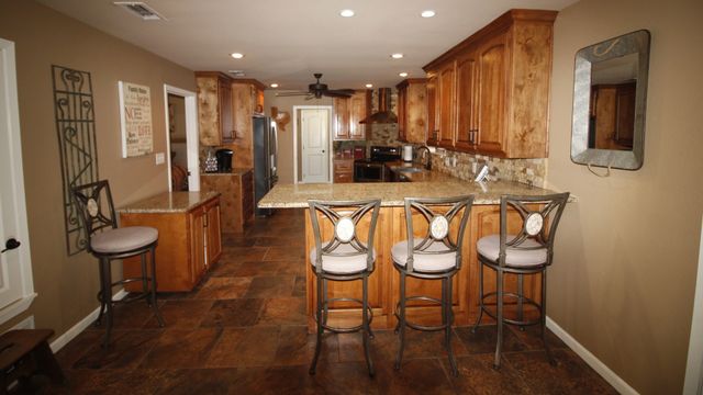 502 County Road 194, Ovalo, TX 79541