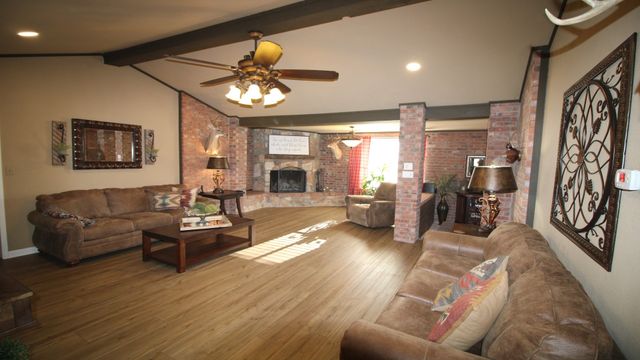 502 County Road 194, Ovalo, TX 79541