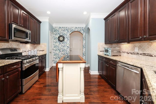 2217 Chapel Gate Drive, Rock Hill, SC 29732