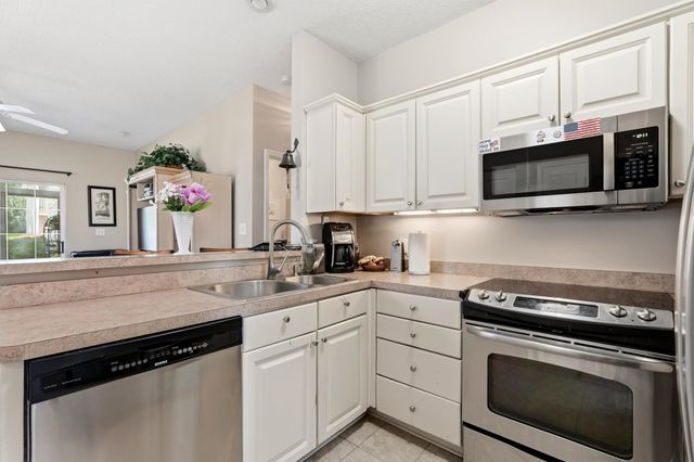 3501 Sweetwater Blvd, Murrells Inlet, SC 29576