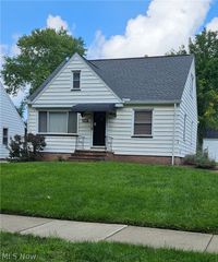 19919 Maple Heights Boulevard, Maple Heights, OH 44137