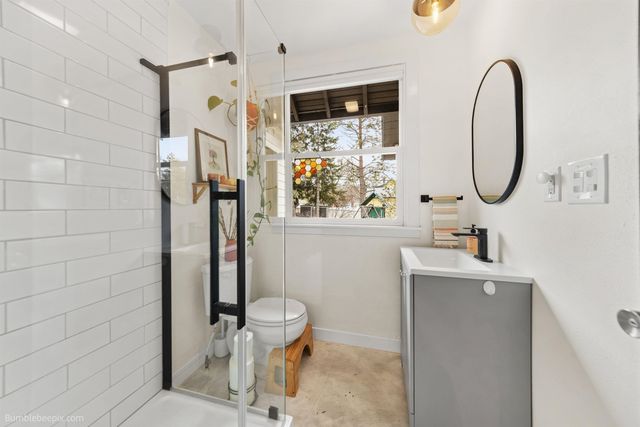 1858 E 8th Ave, Spokane, WA 99202