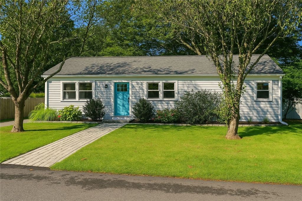 5 ODonnell Road, Middletown, RI 02842