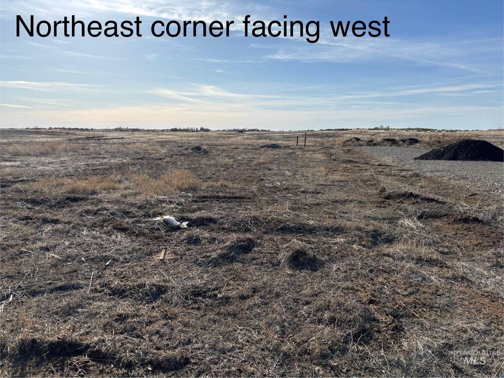 249 Mariposa Circle, Shoshone, ID 83352 photo 2