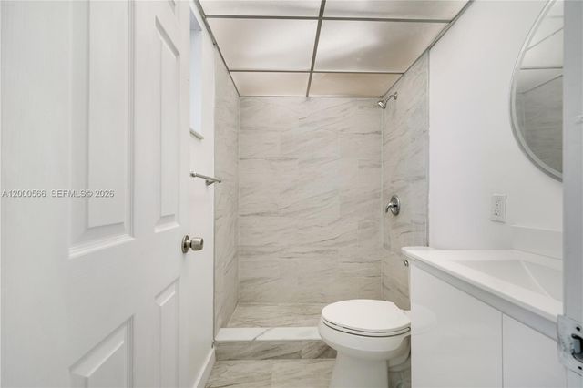 8520 SW 133rd Ave Rd 323, Miami, FL 33183