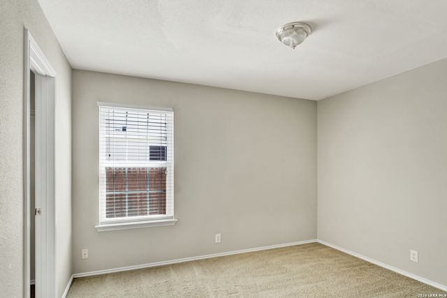 153 Bentwood Ranch Dr., Cibolo, TX 78108