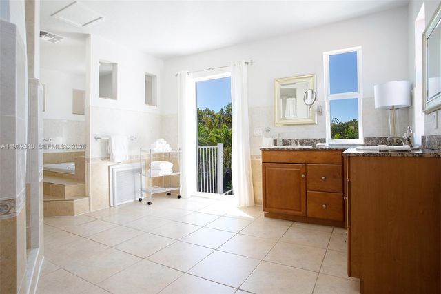 100 SW 26th Road, Miami, FL 33129