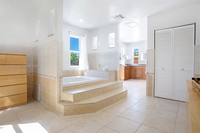 100 SW 26th Road, Miami, FL 33129