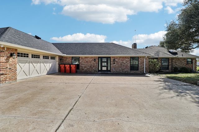 261 Meadowpark, Mclendon Chisholm, TX 75032