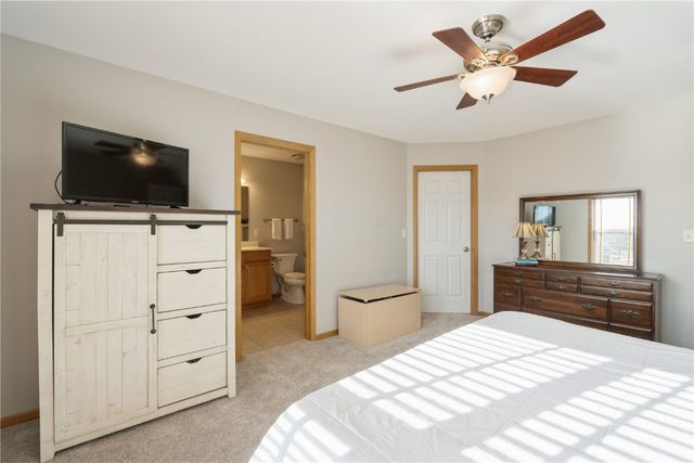 1605 Valentine Drive, Marion, IA 52302