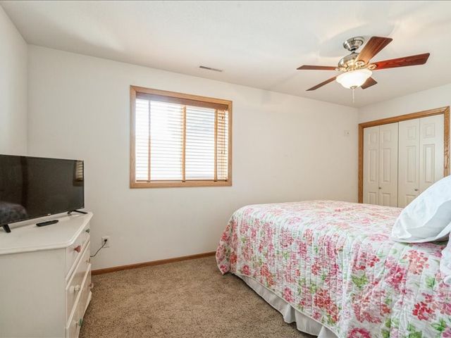 1605 Valentine Drive, Marion, IA 52302