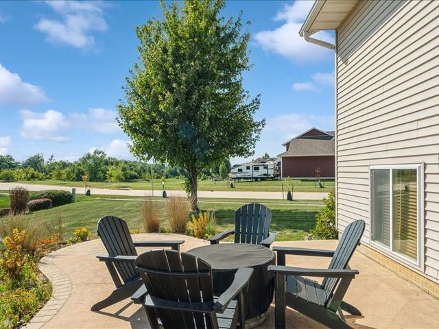 1605 Valentine Drive, Marion, IA 52302