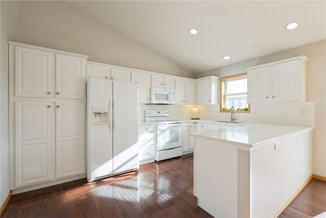 1605 Valentine Drive, Marion, IA 52302