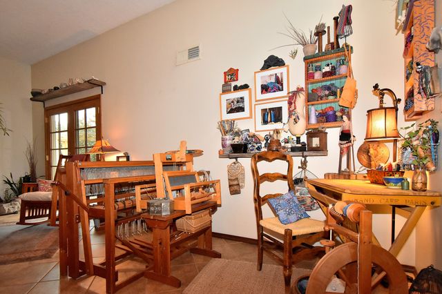 3228 Calle de Molina, Santa Fe, NM 87507