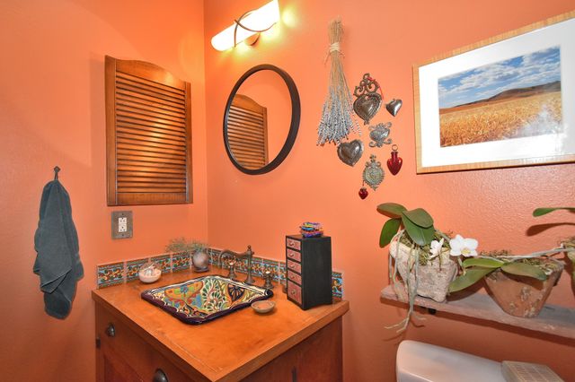 3228 Calle de Molina, Santa Fe, NM 87507