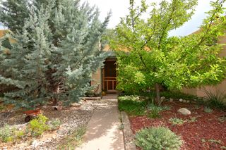 3228 Calle de Molina, Santa Fe, NM 87507