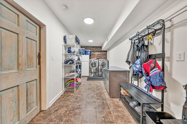 290 Winding WAY, Union Hall, VA 24176