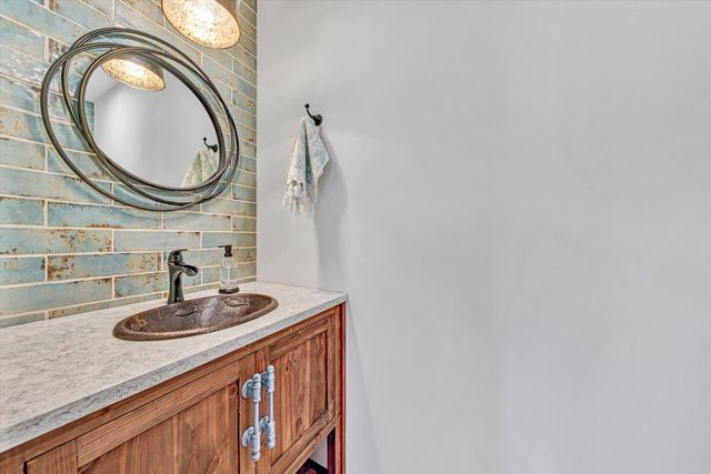 290 Winding WAY, Union Hall, VA 24176