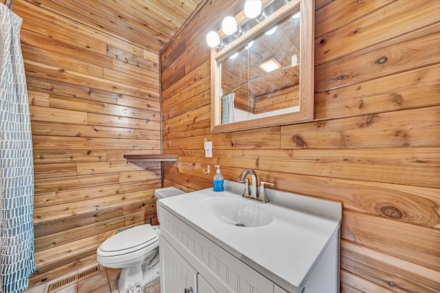 290 Winding WAY, Union Hall, VA 24176