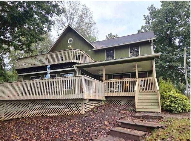 290 Winding WAY, Union Hall, VA 24176