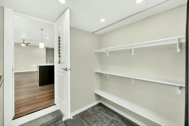 1723 Luxor Lane, Medford, OR 97504