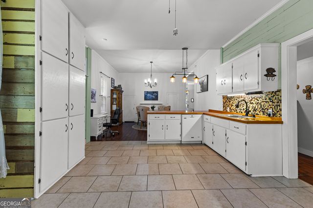 16156 Barnesville Street, Zebulon, GA 30295