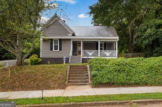 16156 Barnesville Street, Zebulon, GA 30295