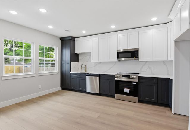 4610 Providence Street A, Houston, TX 77020