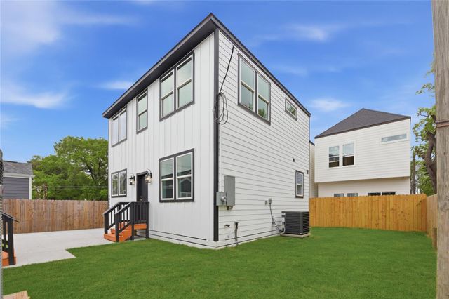 4610 Providence Street A, Houston, TX 77020